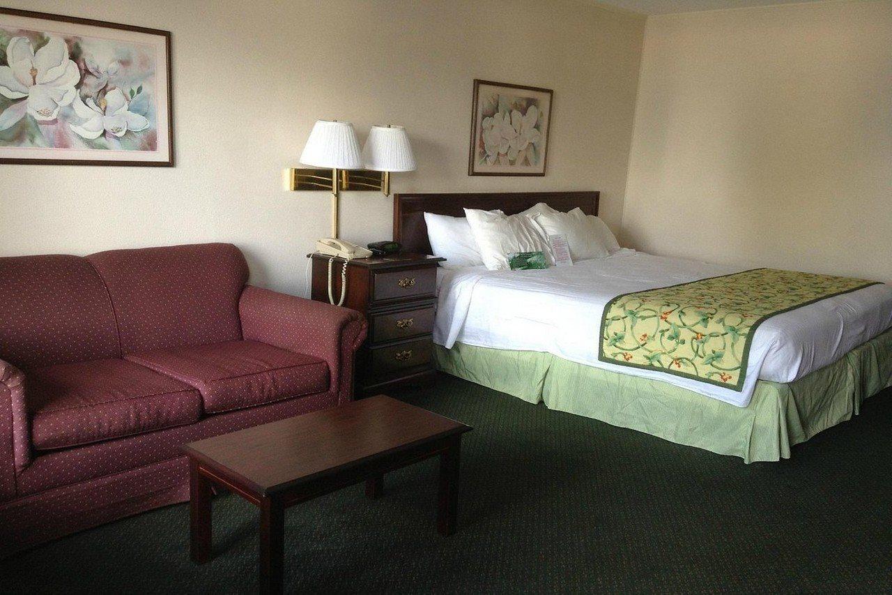 Astoria Hotel Danville North מראה חיצוני תמונה
